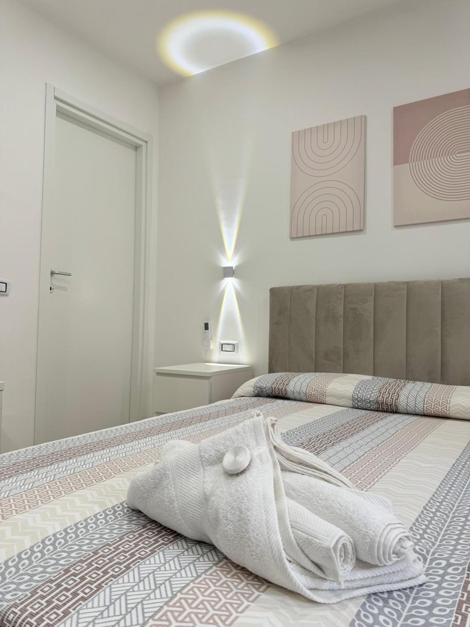 La Maison Guest House เรจโจ ดี คาลาเบีย ภายนอก รูปภาพ